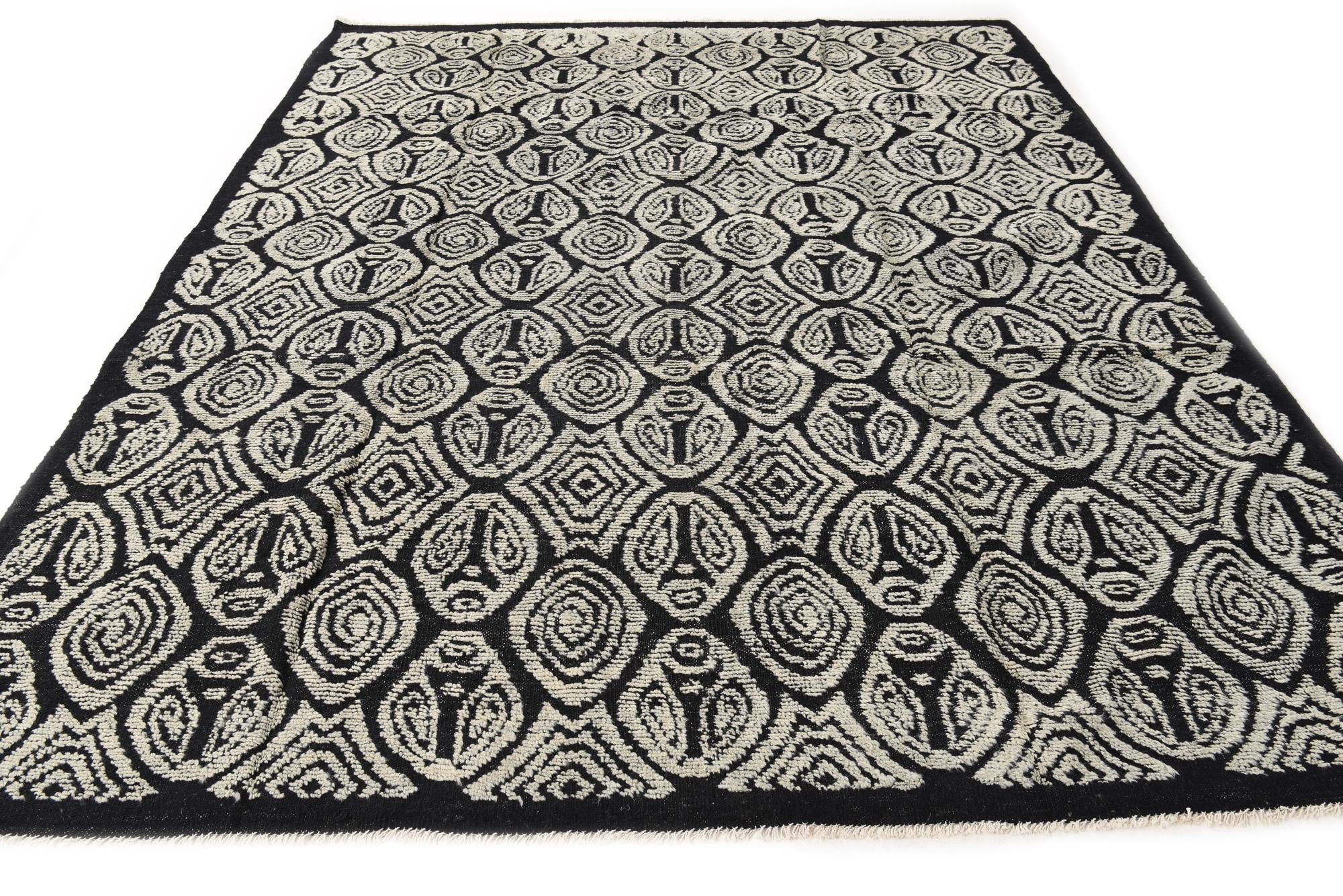 8' 4 x 10' 1 Hand Knotted Darya Wool Rug