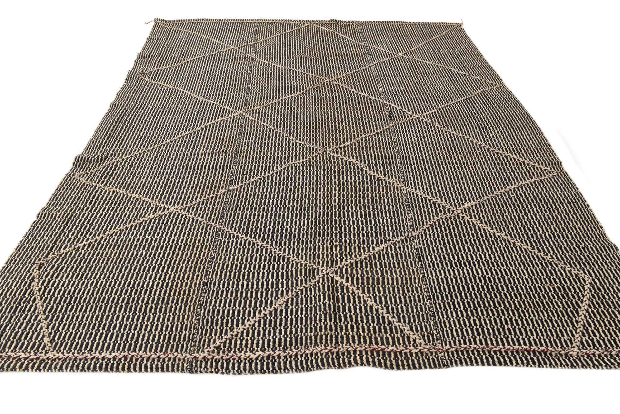 7' 9 x 9' 8 Hand Knotted Darya Wool Rug