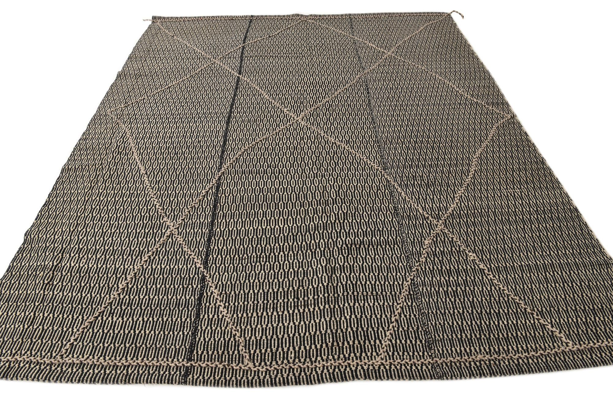 7' 10 x 9' 9 Hand Knotted Darya Wool Rug