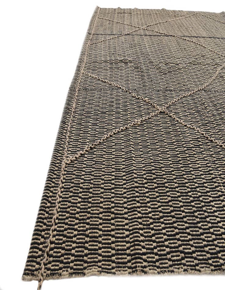 Detail image of 7' 10 x 9' 9  Hand Knotted Darya Wool Rug