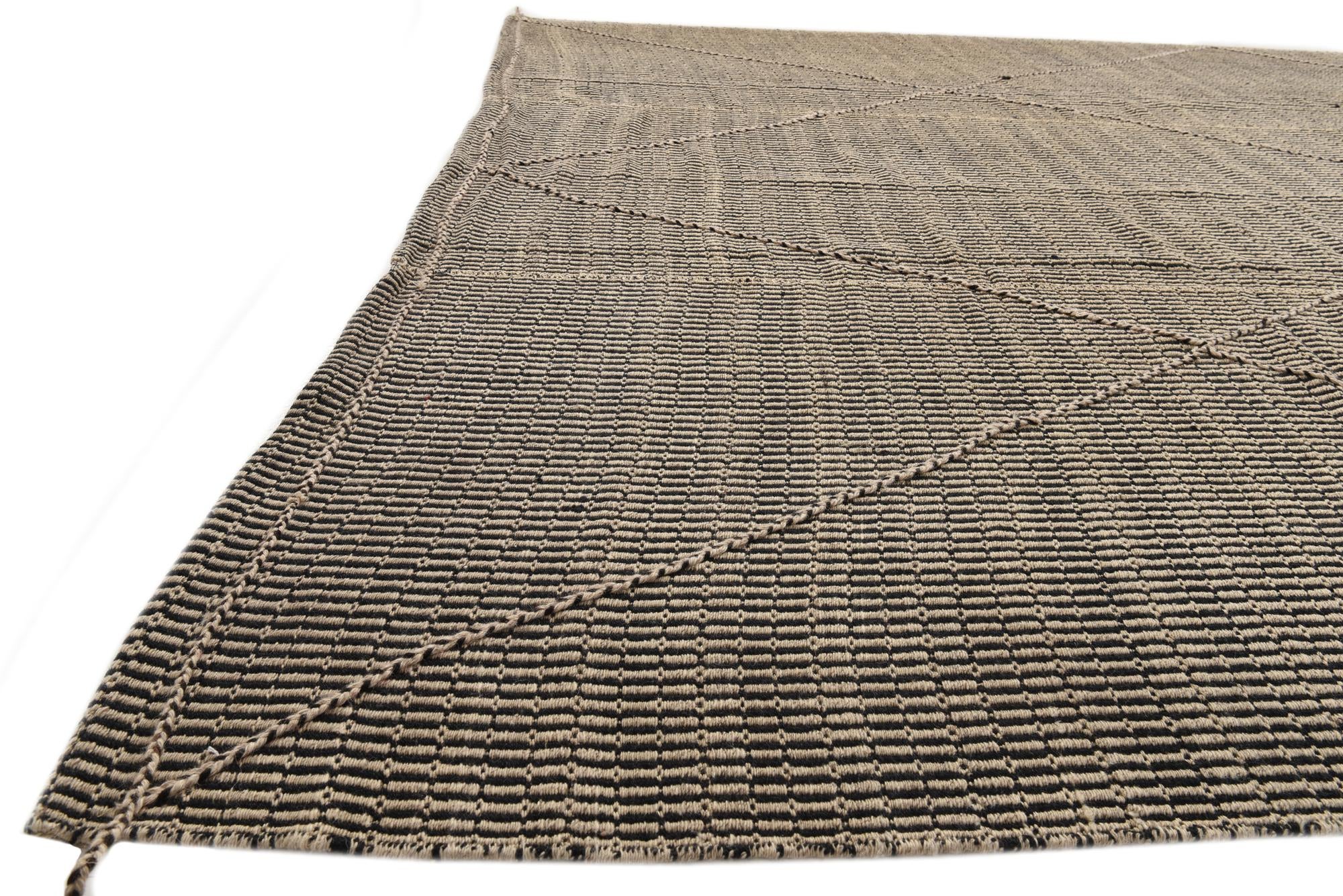 9' 8 x 14' Hand Knotted Darya Wool Rug