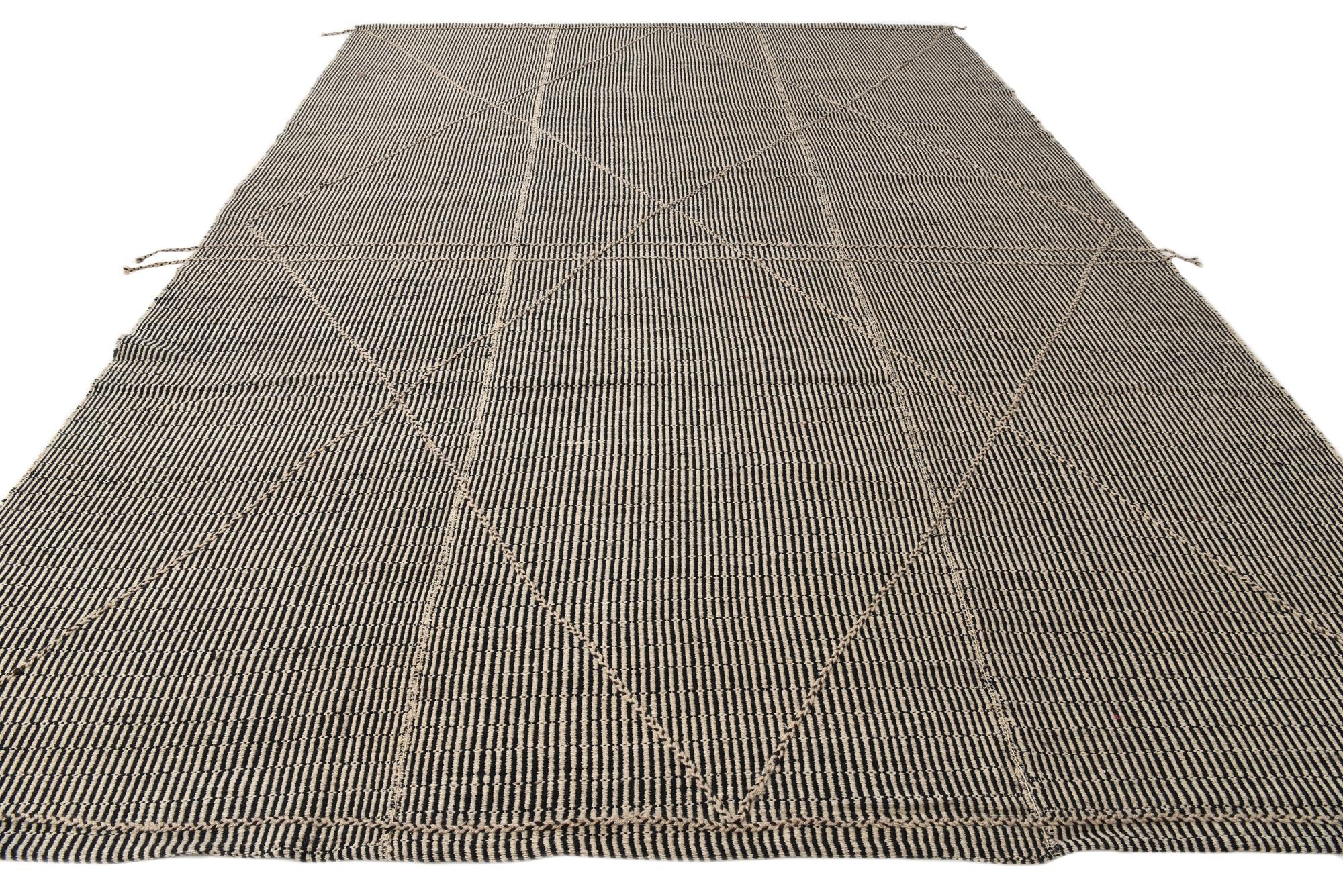 9' 9 x 14' Hand Knotted Darya Wool Rug