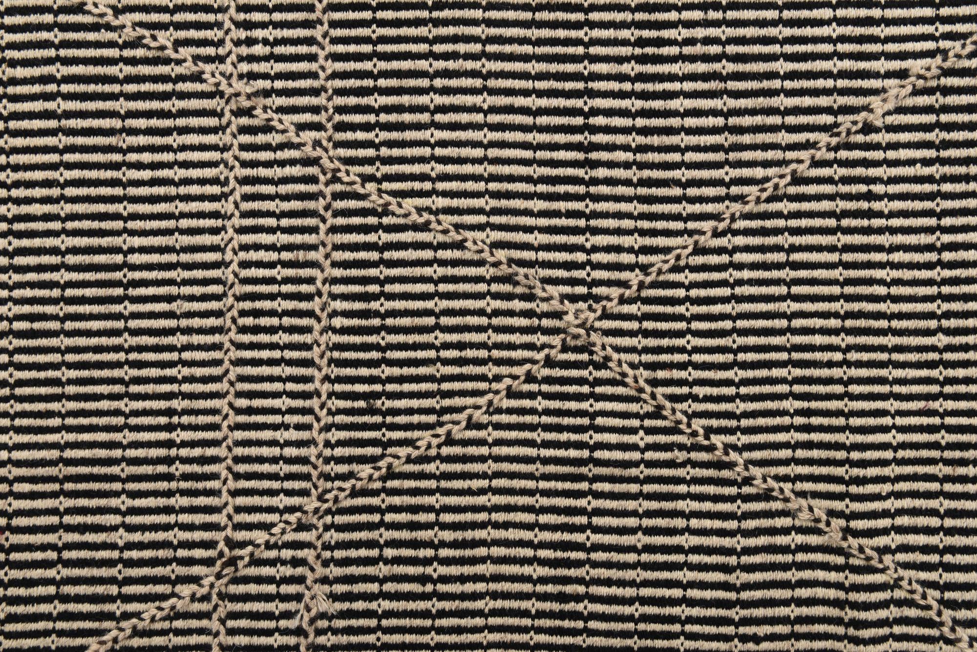 9' 9 x 14' Hand Knotted Darya Wool Rug