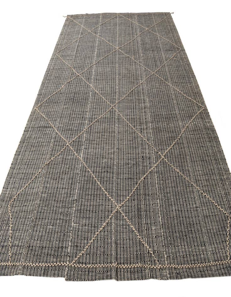 Detail image of 9' x 12' Hand Knotted Darya Wool Rug