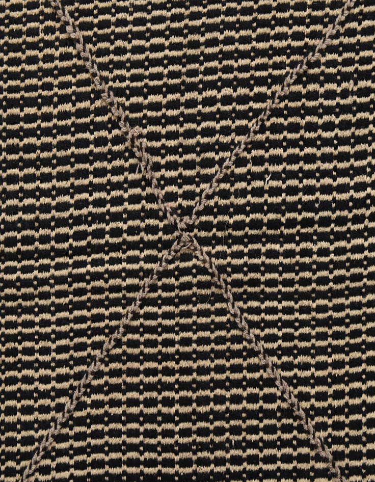 Detail image of 7' 9 x 9' 9  Hand Knotted Darya Wool Rug