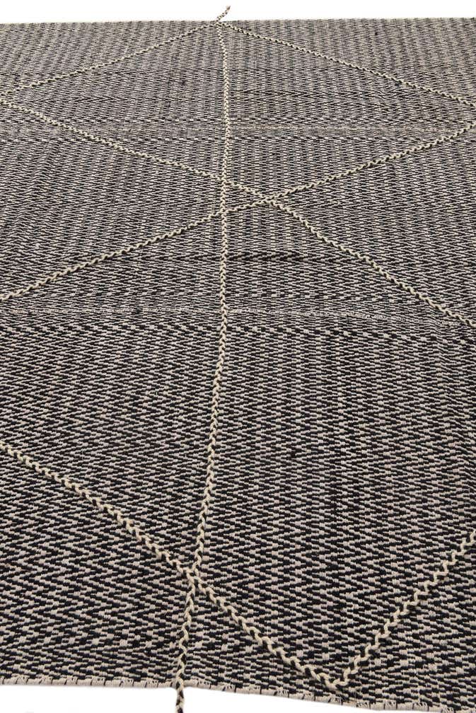8' 10 x 11' 2 Hand Knotted Darya Wool Rug