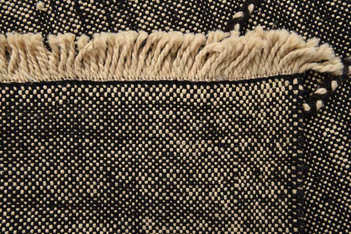 5' 10 x 9' 3 Hand Knotted Darya Wool Rug