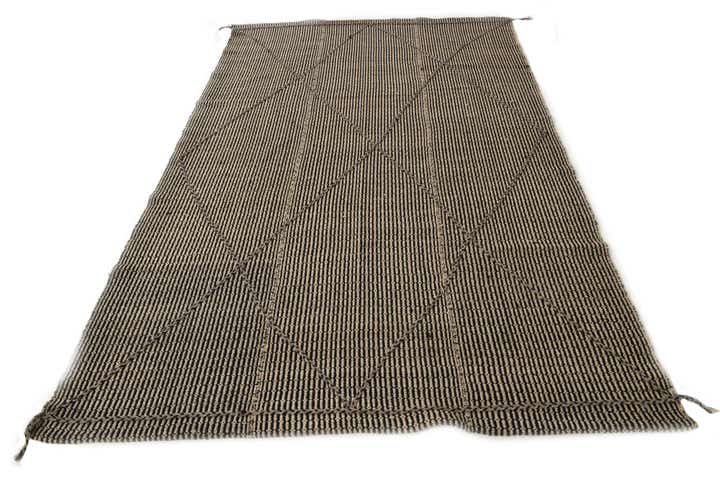5' 9 x 9' 2 Hand Knotted Darya Wool Rug