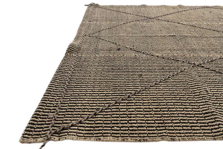 5' 9 x 9' 2 Hand Knotted Darya Wool Rug