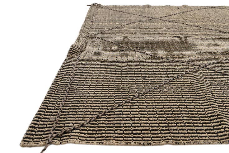 Detail image of 5' 9 x 9' 2 Hand Knotted Darya Wool Rug
