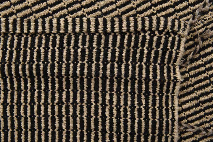 5' 9 x 9' 2 Hand Knotted Darya Wool Rug