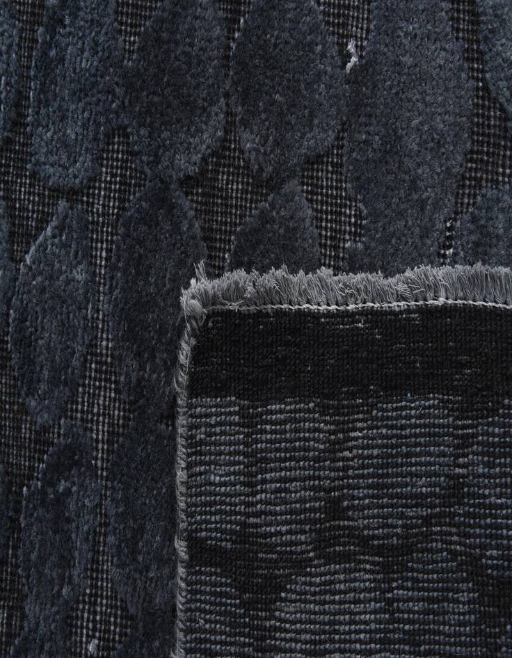 Detail image of 9' x 12' 2  Hand Knotted Darya Wool Rug