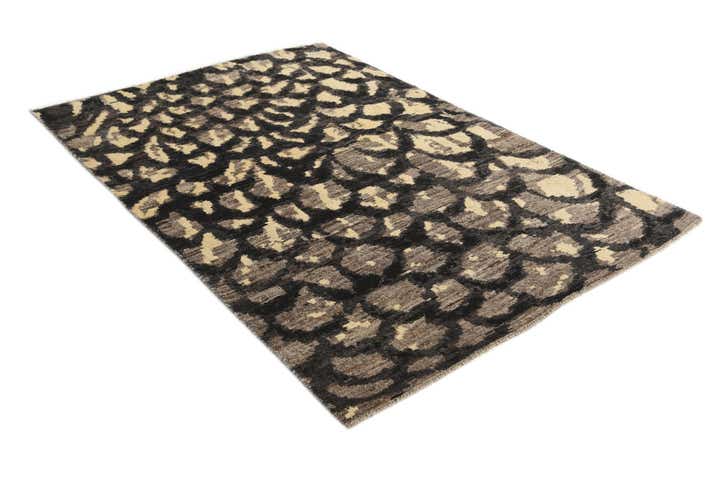 5' x 7' 4 Hand Knotted Darya Wool Rug