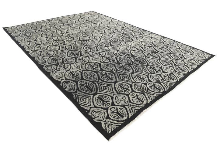 Detail image of 9' x 12' 8 Hand Knotted Darya Wool Rug