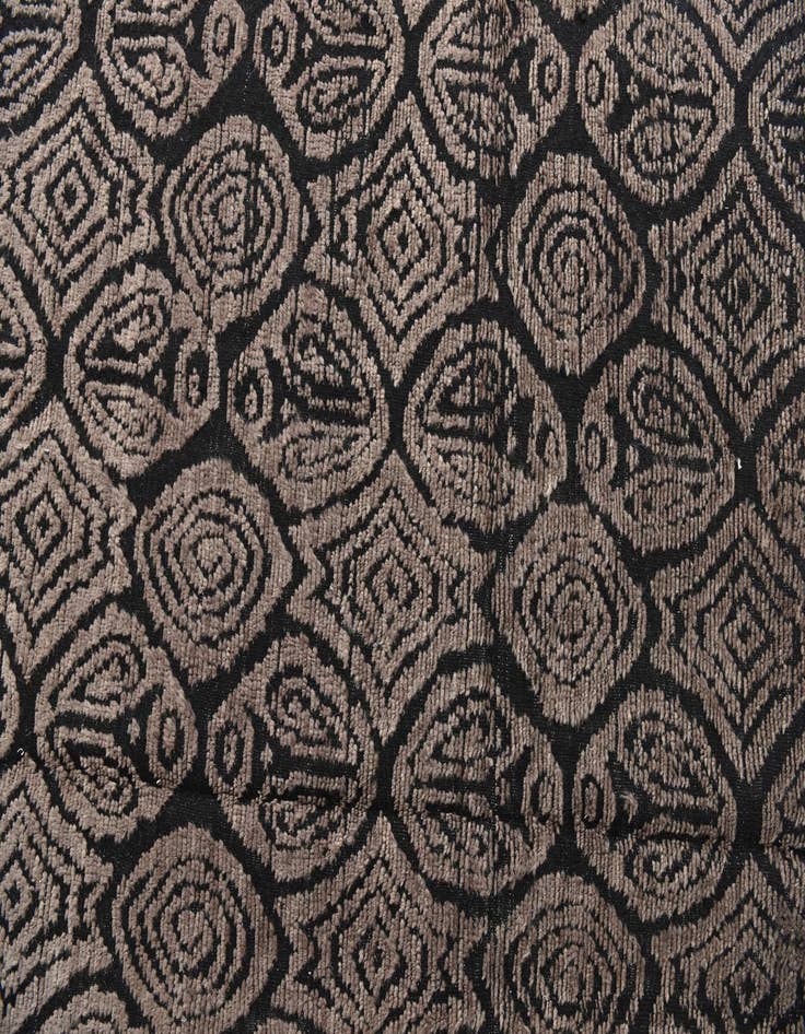 Detail image of 8' x 10'  Hand Knotted Darya Wool Rug