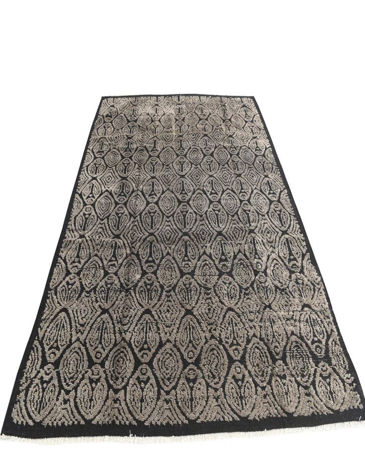 Detail image of 8' 1 x 10' 2  Hand Knotted Darya Wool Rug