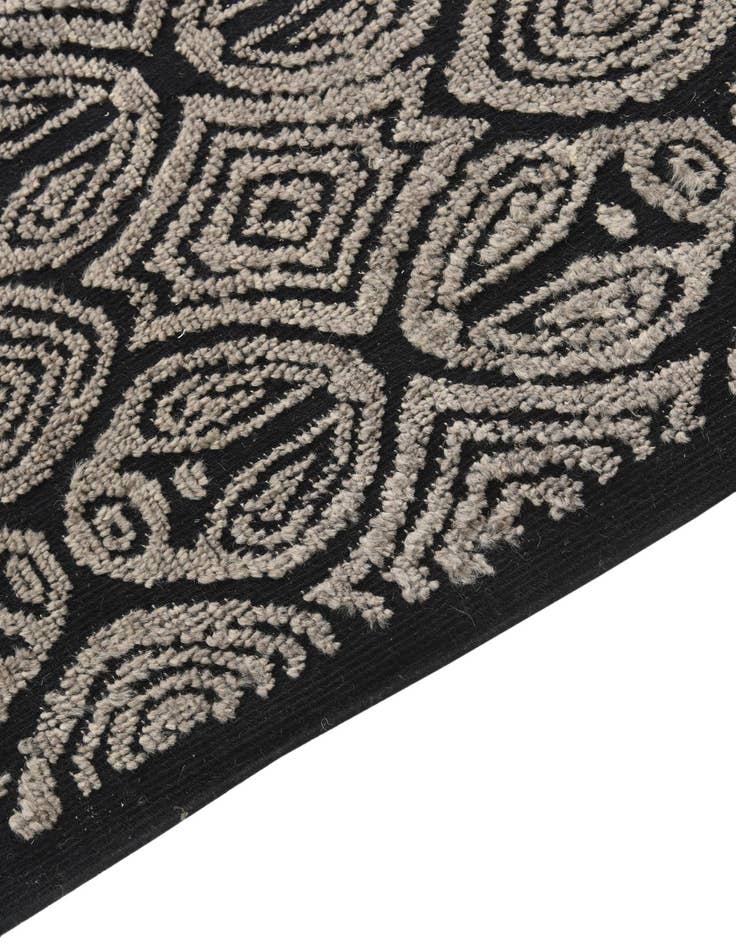 Detail image of 8' 1 x 10' 2  Hand Knotted Darya Wool Rug