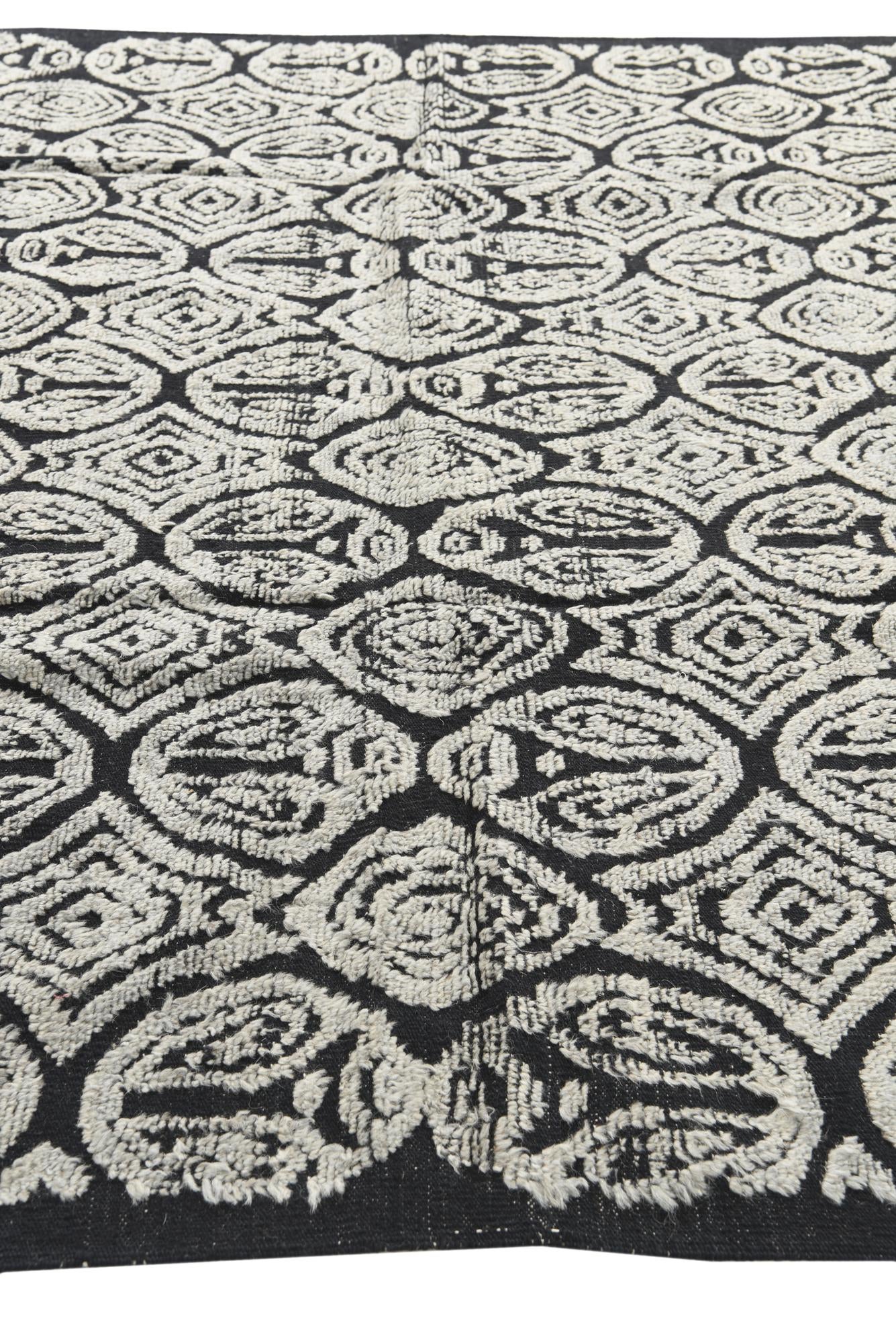 8' 5 x 9' 6 Hand Knotted Darya Wool Rug