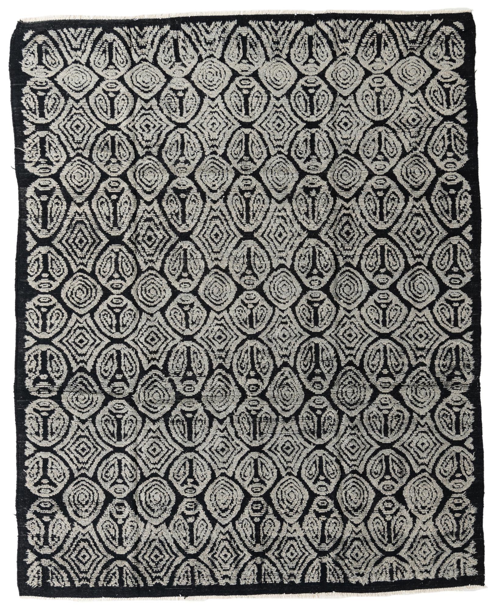 8' 5 x 9' 6 Hand Knotted Darya Wool Rug