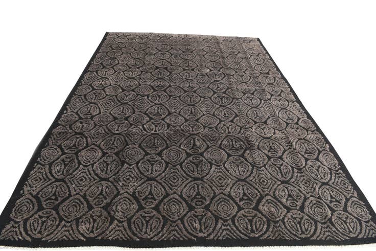 Detail image of 8' 10 x 12' 4 Hand Knotted Darya Wool Rug