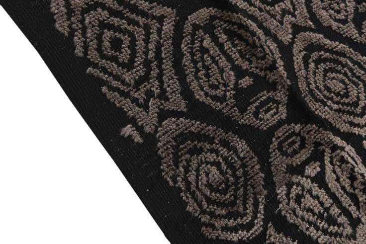 Detail image of 8' 10 x 12' 4 Hand Knotted Darya Wool Rug