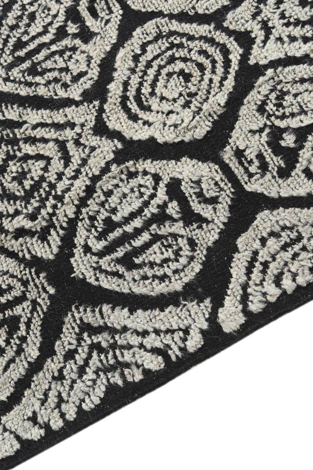 Detail image of 8' 2 x 10' 4 Hand Knotted Darya Wool Rug