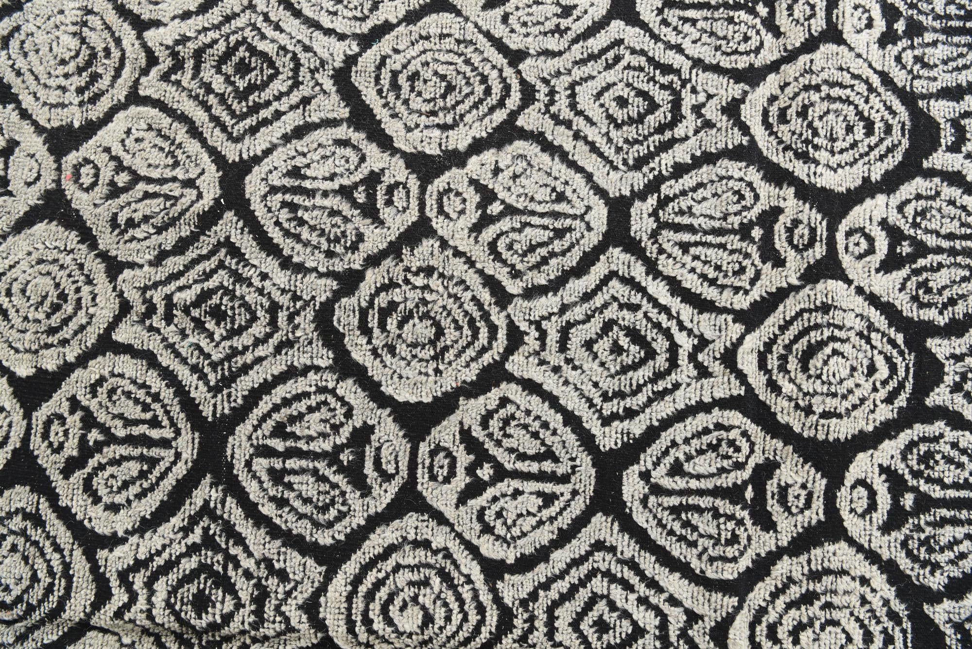 8' 2 x 10' 4 Hand Knotted Darya Wool Rug