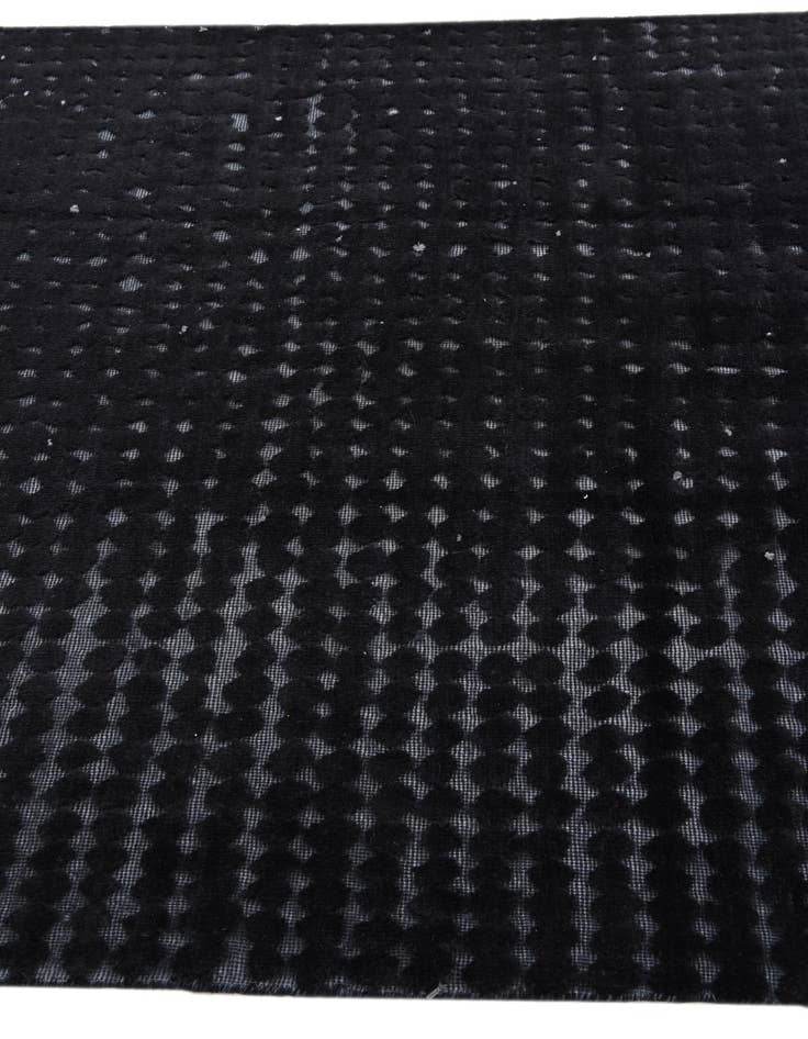 Detail image of 5' 3 x 8' 4 Hand Knotted Darya Wool Rug