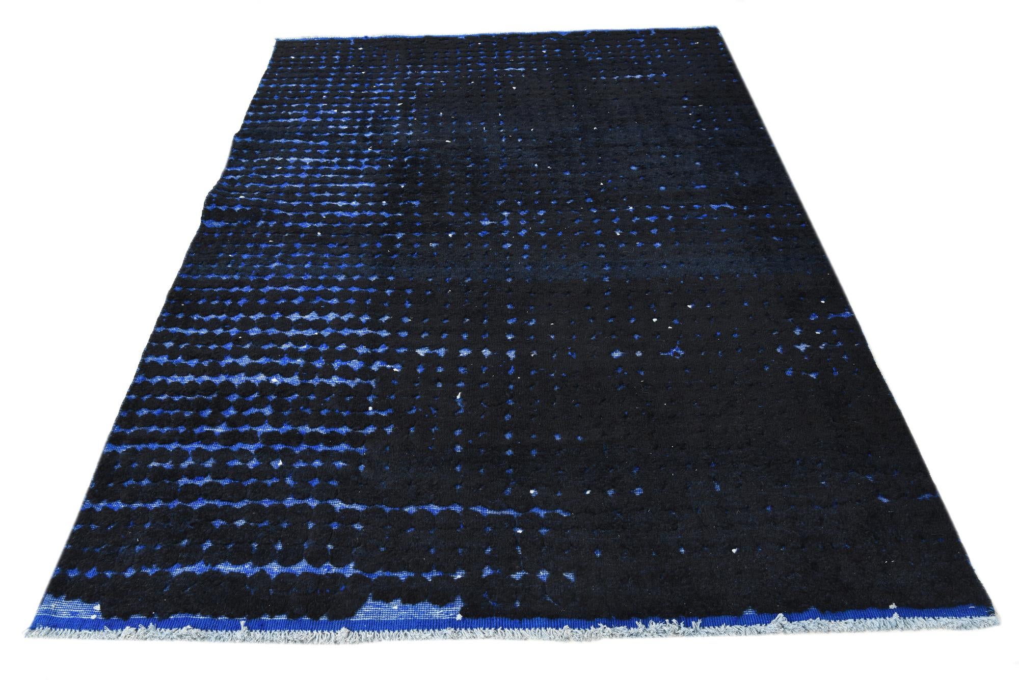 5' 5 x 7' 11 Hand Knotted Darya Wool Rug
