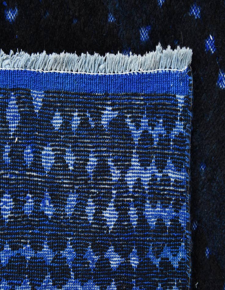 Detail image of 5' 5 x 7' 11  Hand Knotted Darya Wool Rug