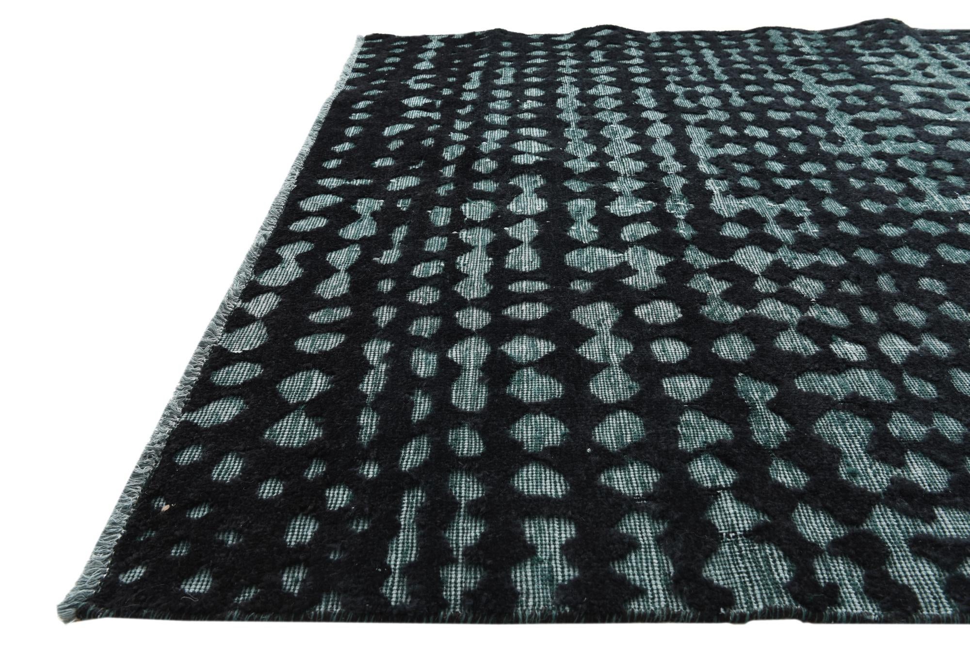 5' 2 x 8' 1 Hand Knotted Darya Wool Rug