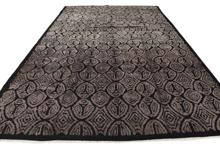 Detail image of 9' 8 x 14' 2 Hand Knotted Darya Wool Rug