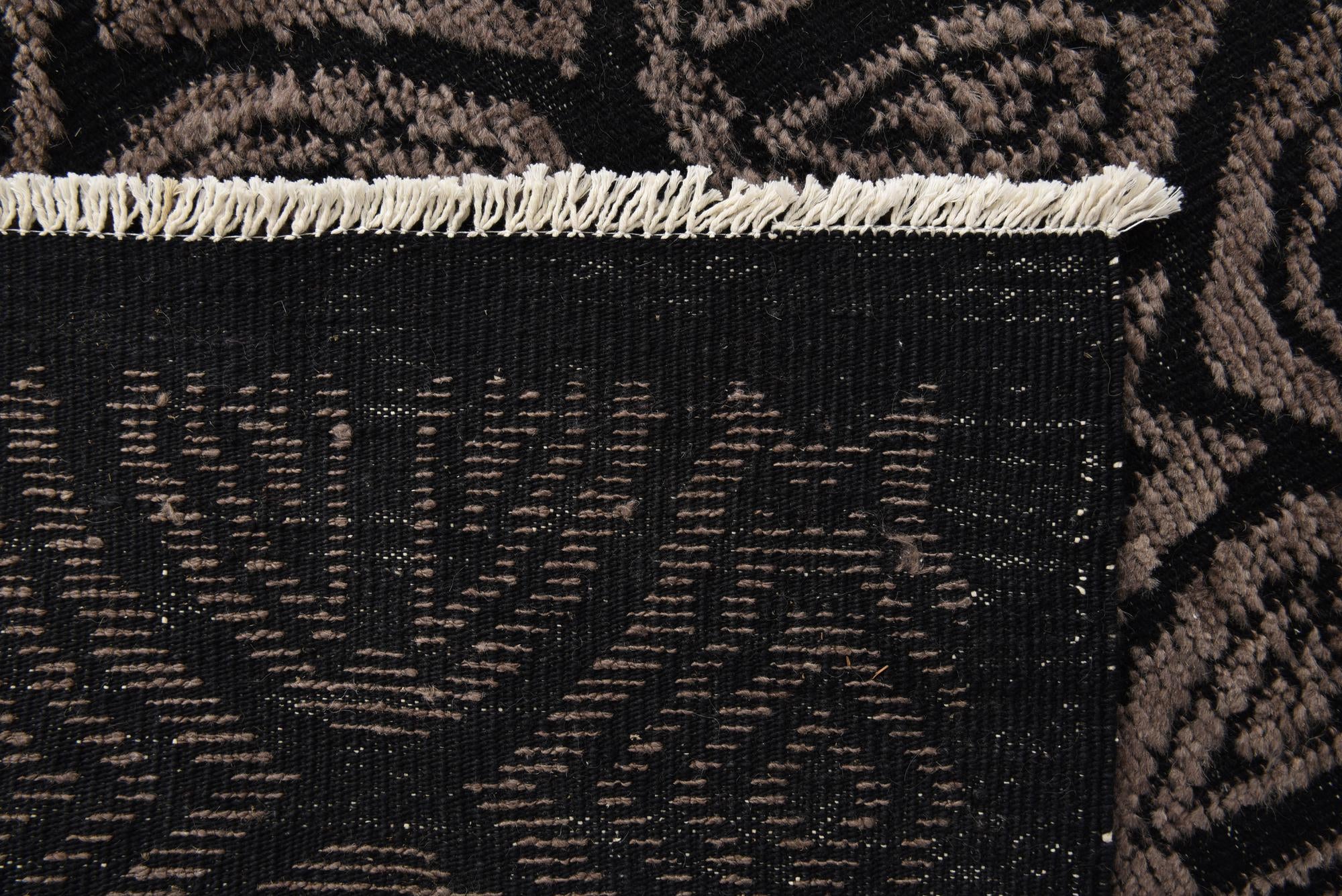 9' 8 x 14' 2 Hand Knotted Darya Wool Rug