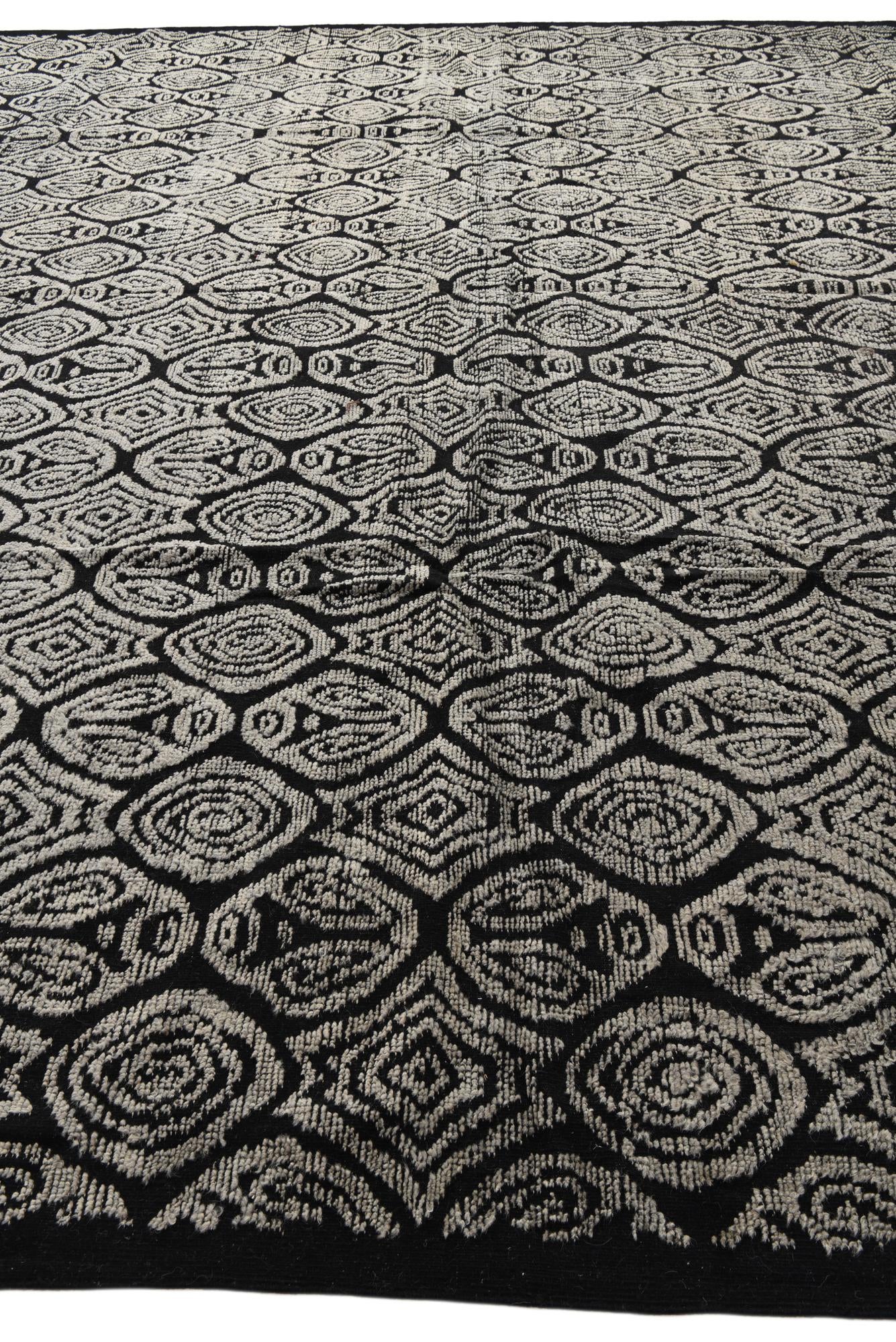 13' 11 x 20' 11 Hand Knotted Darya Wool Rug