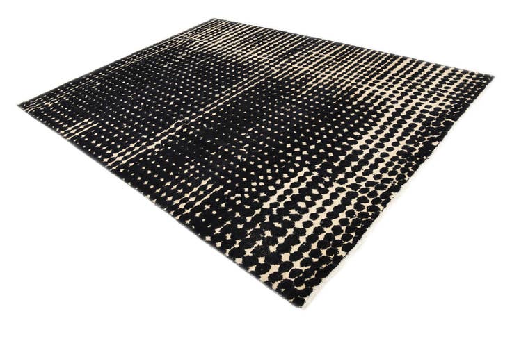 Detail image of 7' 11 x 10' 5 Hand Knotted Darya Wool Rug
