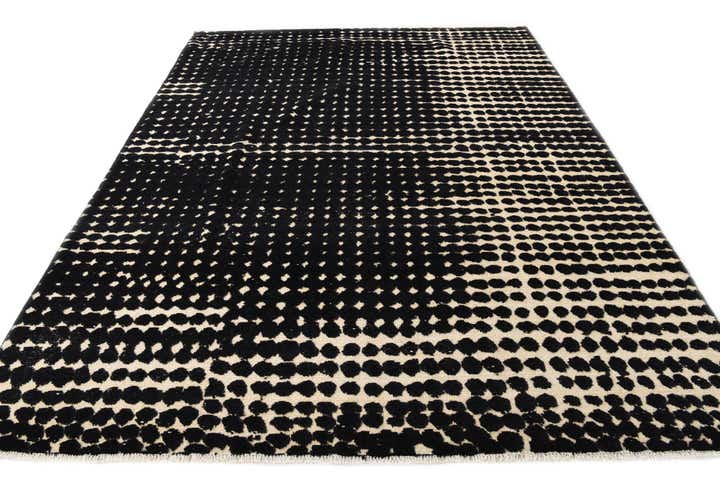 7' 11 x 10' 5 Hand Knotted Darya Wool Rug