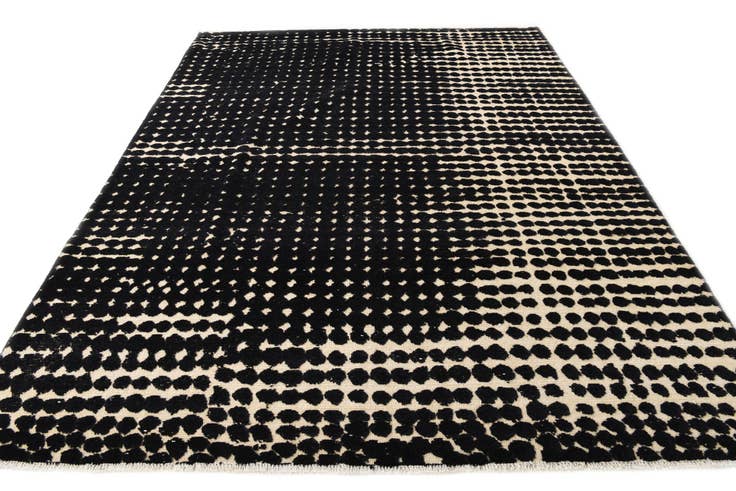 Detail image of 7' 11 x 10' 5 Hand Knotted Darya Wool Rug