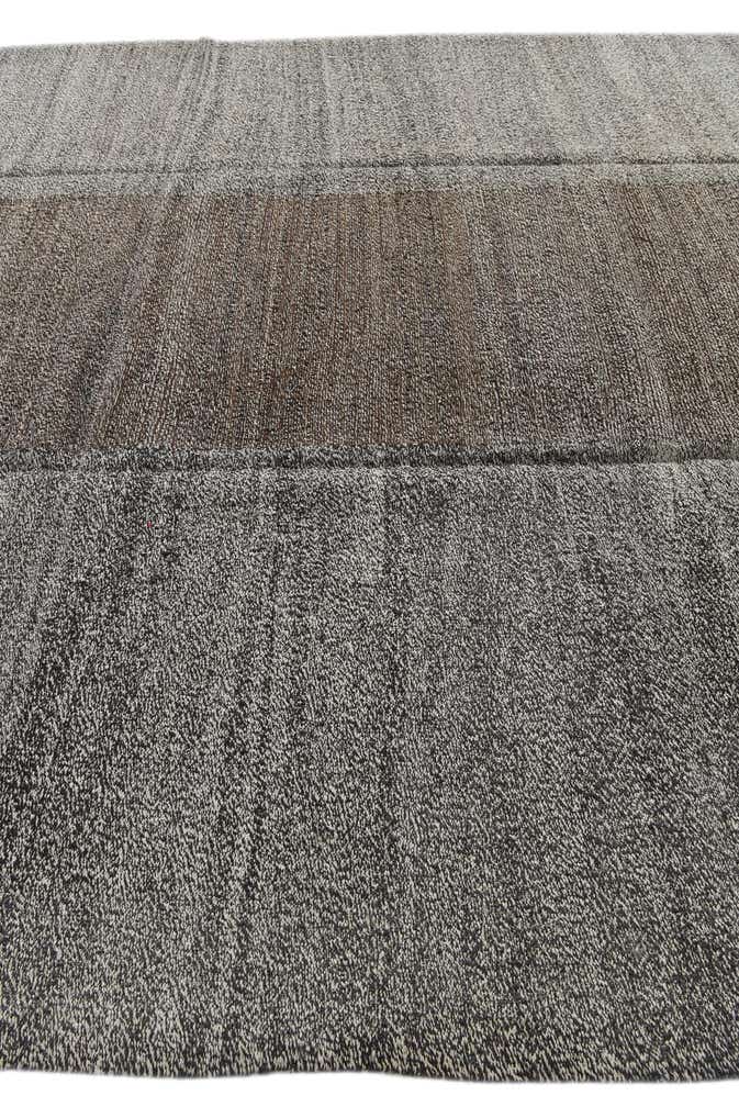 9' 10 x 11' Hand Woven Darya Wool Rug