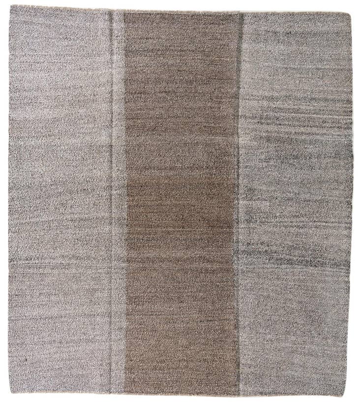 Detail image of 9' 10 x 11' Hand Woven Darya Wool Rug