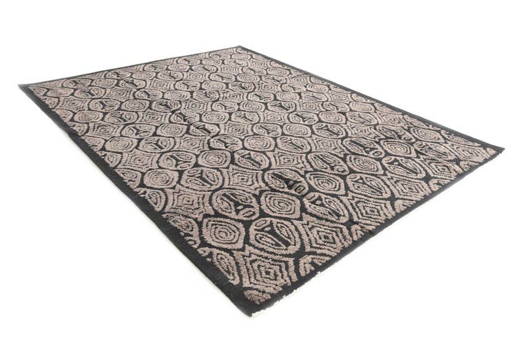 Detail image of 8' 1 x 10' 1 Hand Knotted Darya Wool Rug