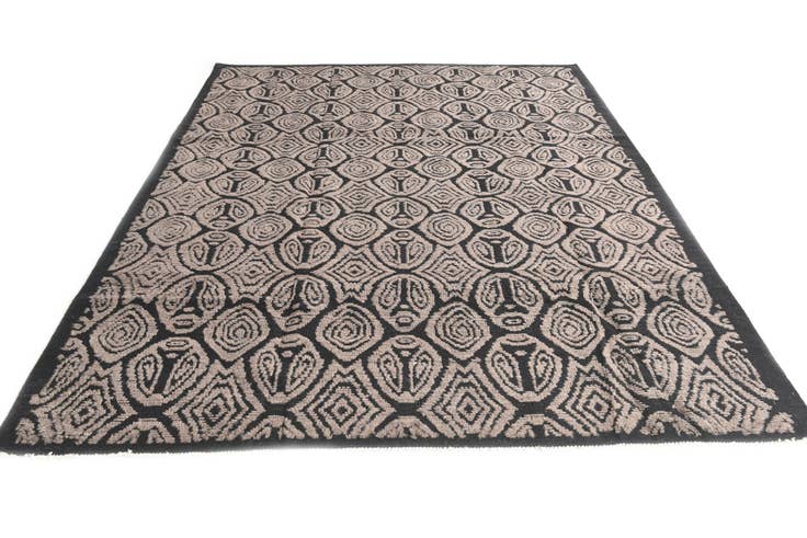 Detail image of 8' 1 x 10' 1 Hand Knotted Darya Wool Rug