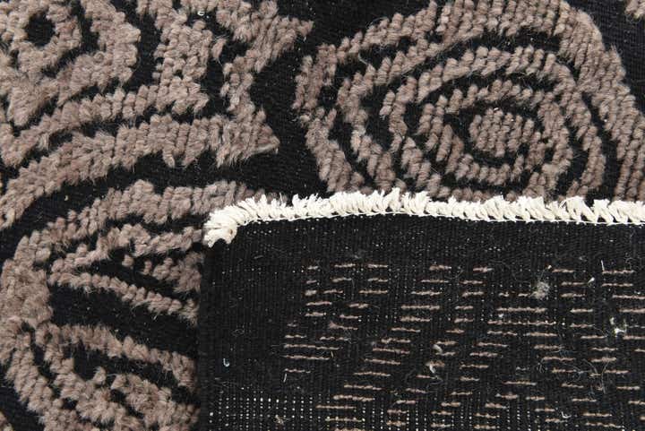 8' 1 x 10' 1 Hand Knotted Darya Wool Rug