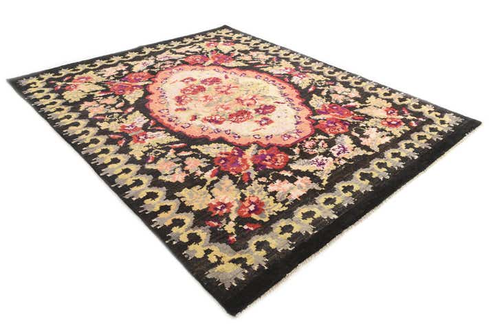 8' x 9' 9 Hand Knotted Darya Rug