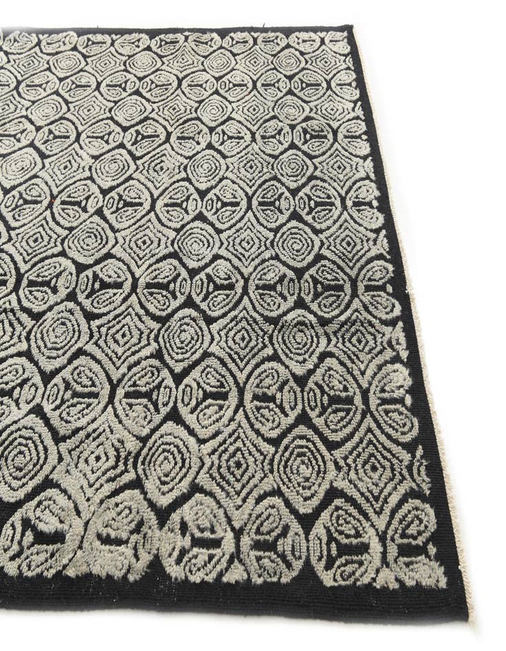 Detail image of 8' 1 x 10' 4  Hand Knotted Darya Wool Rug