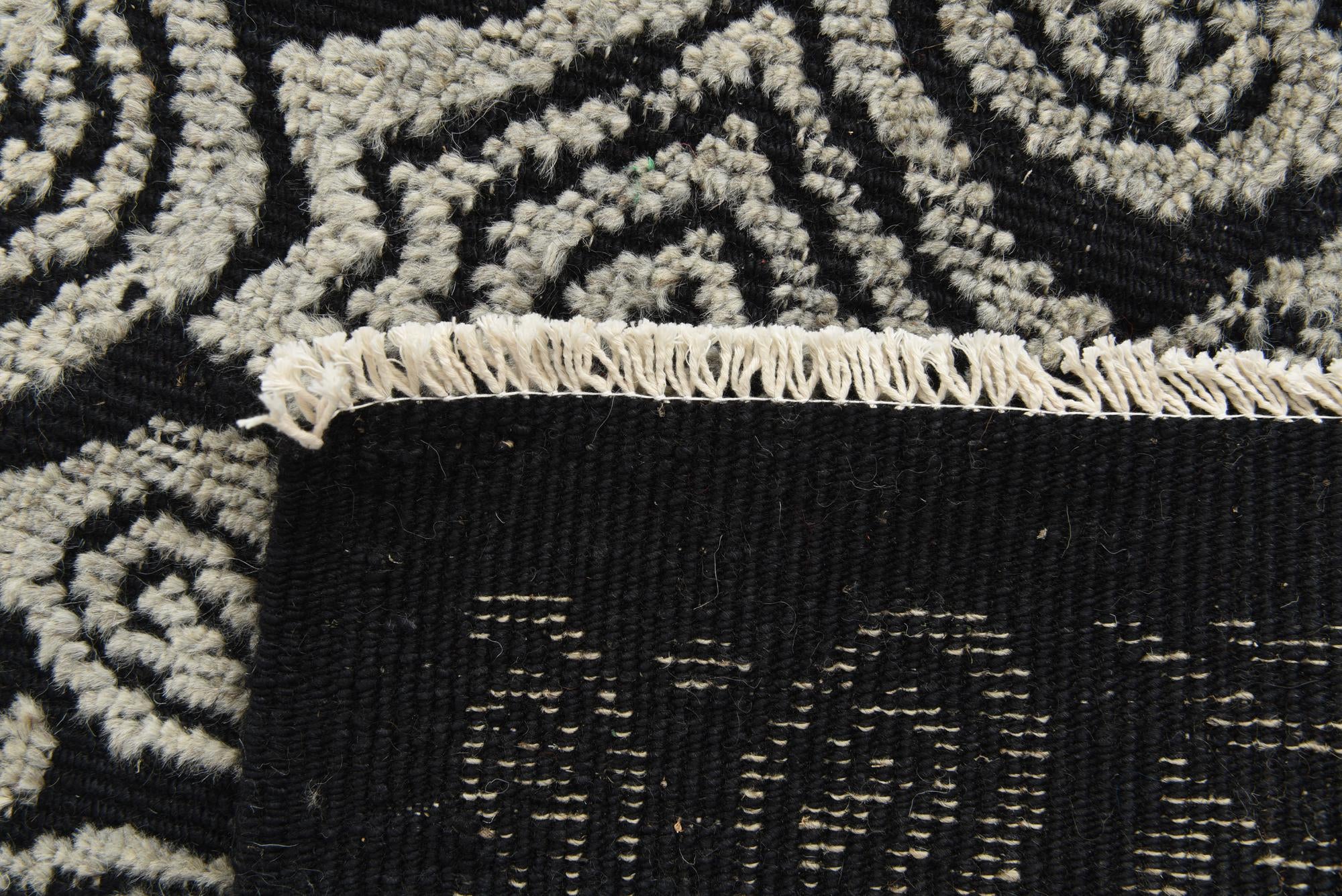 8' 1 x 10' 4 Hand Knotted Darya Wool Rug