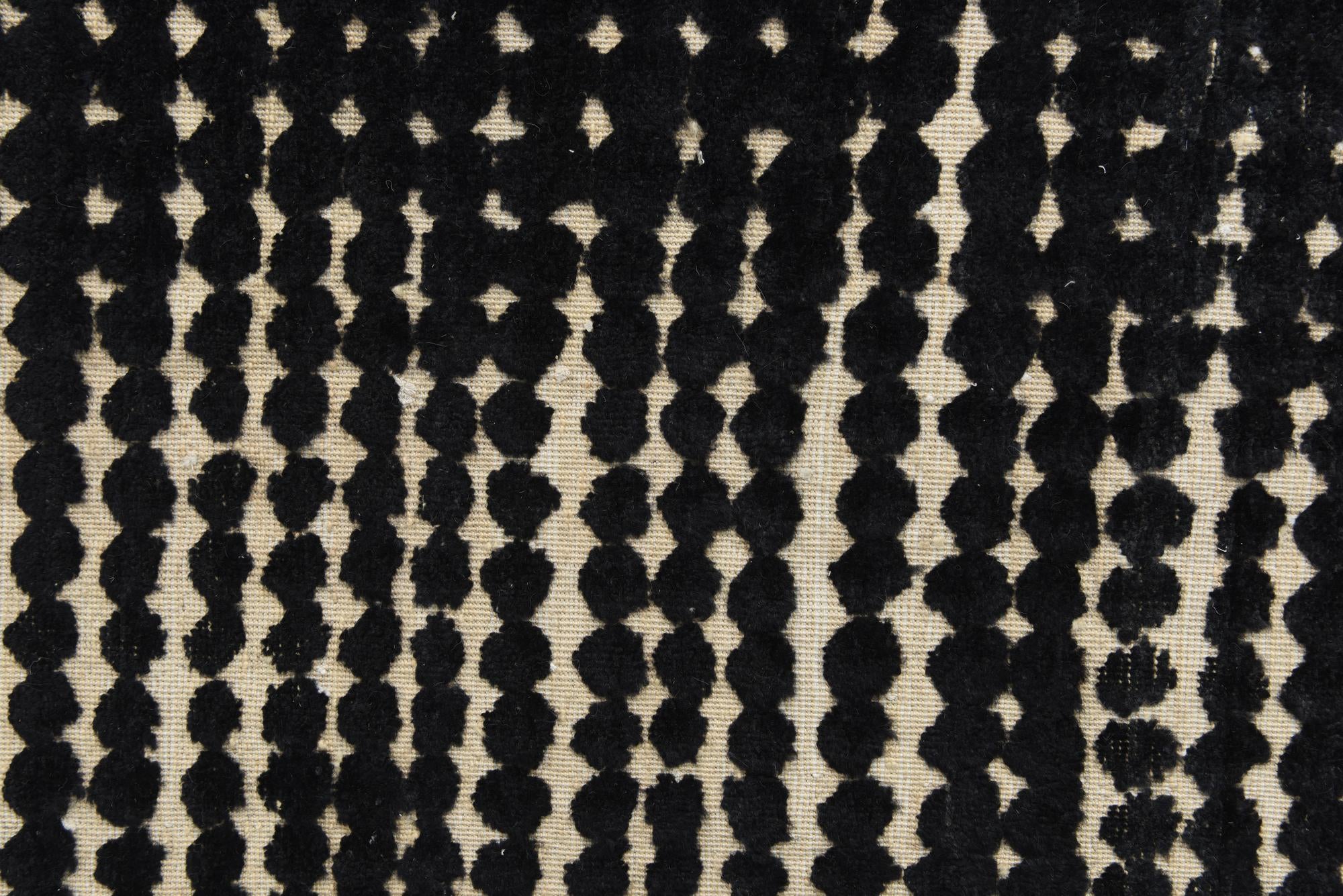 6' 5 x 10' 5 Hand Knotted Darya Wool Rug