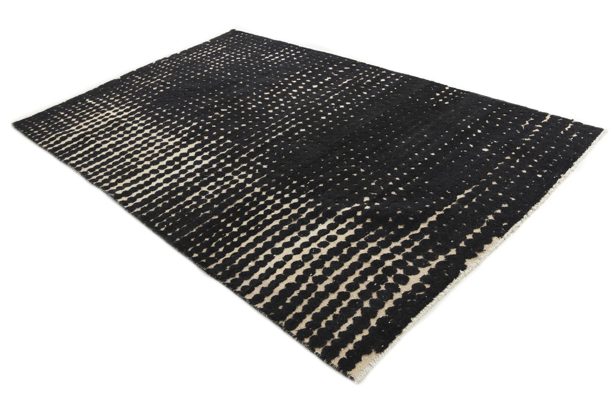 6' 6 x 10' Hand Knotted Darya Wool Rug