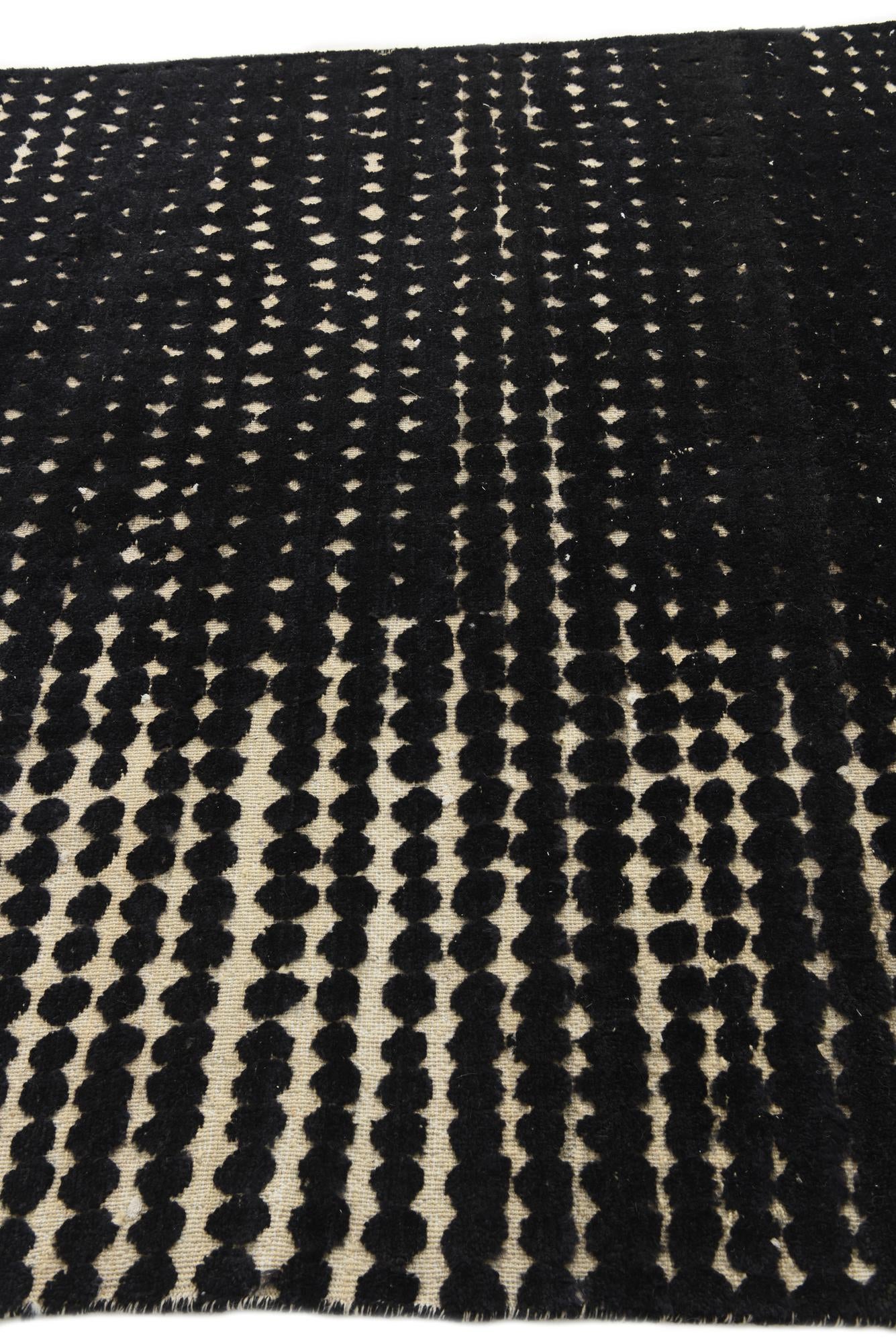 6' 6 x 10' Hand Knotted Darya Wool Rug