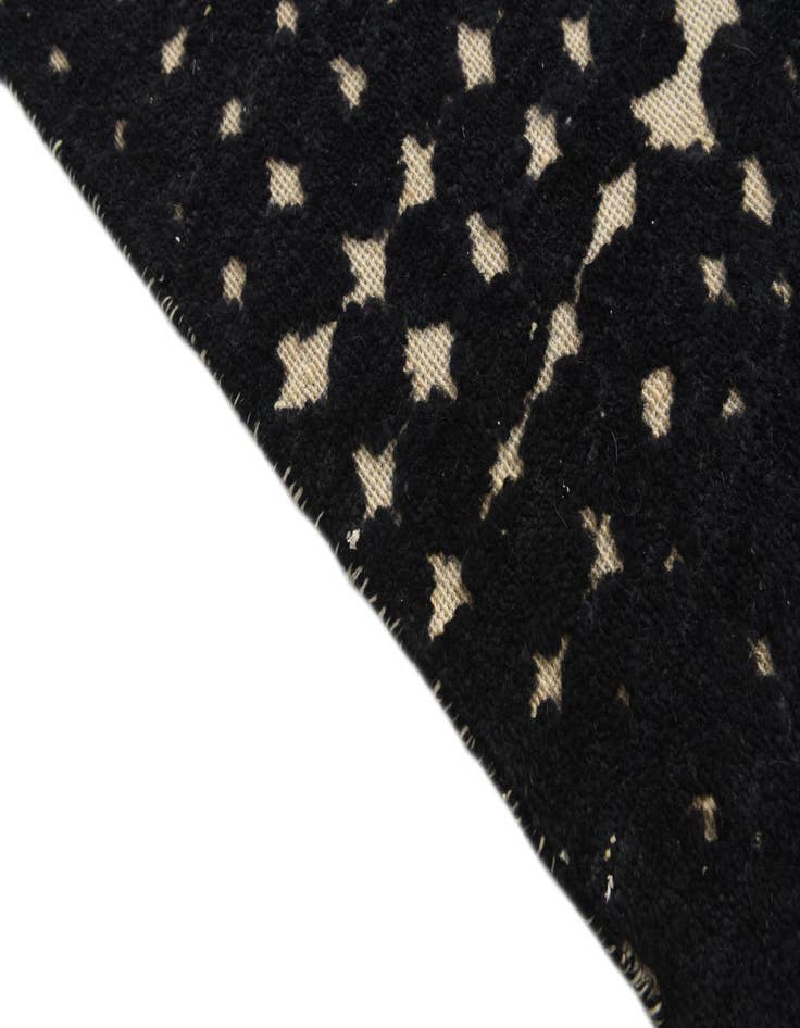 Detail image of 7' 10 x 10' 5  Hand Knotted Darya Wool Rug