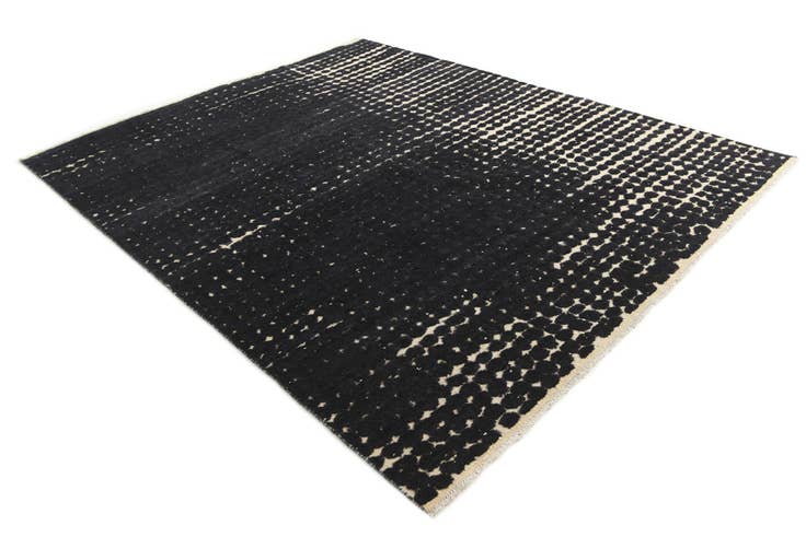 Detail image of 8' x 10' Hand Knotted Darya Wool Rug